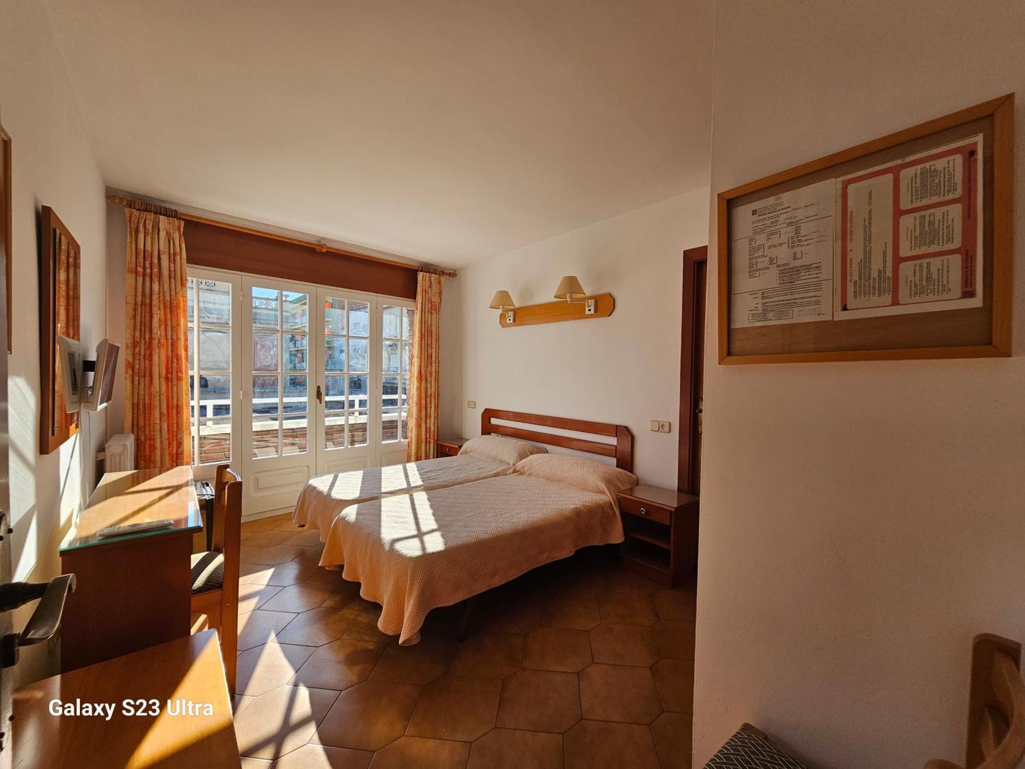 Hotel Blue Spot Malgrat de Mar Exterior photo