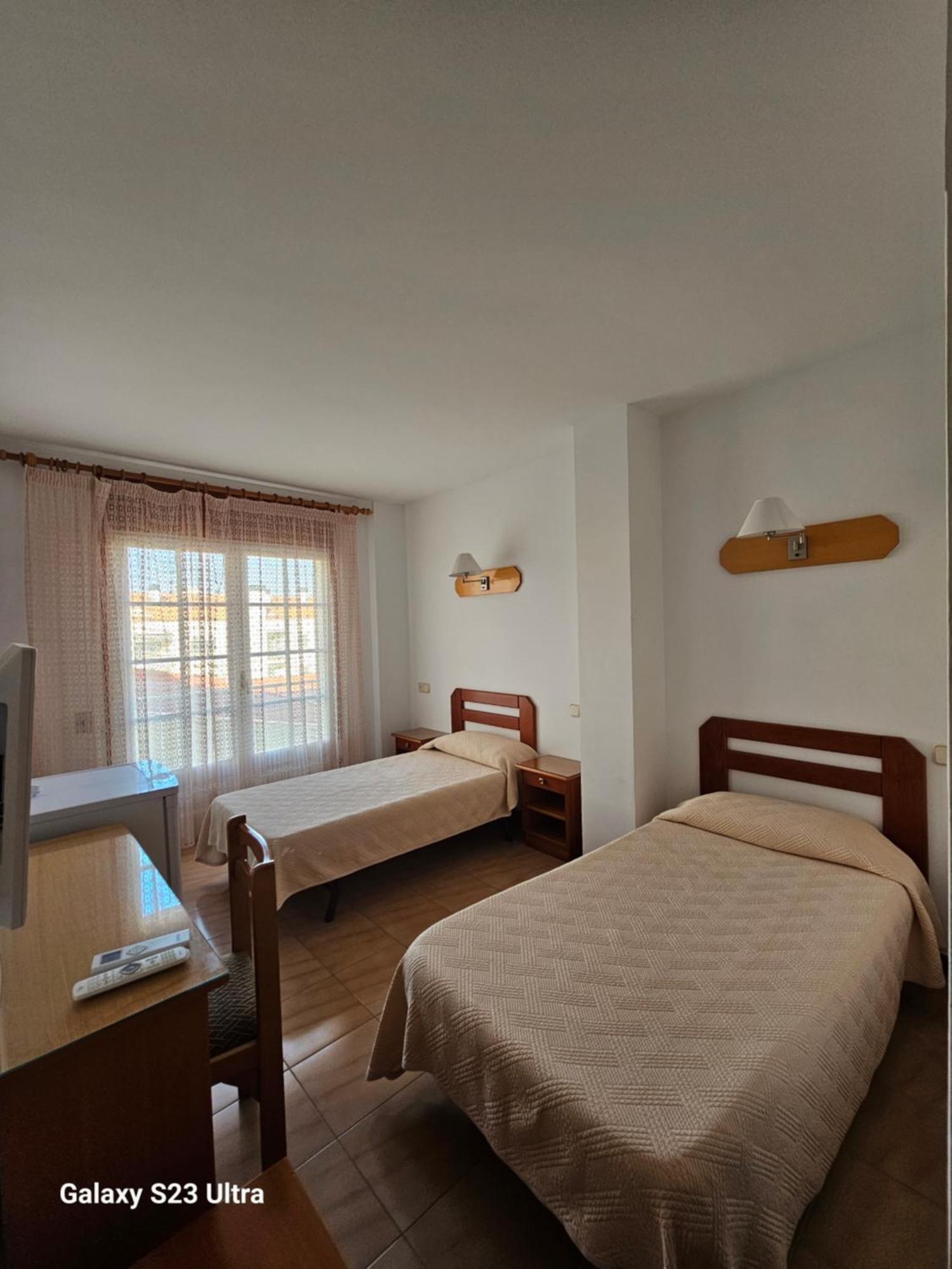 Hotel Blue Spot Malgrat de Mar Exterior photo