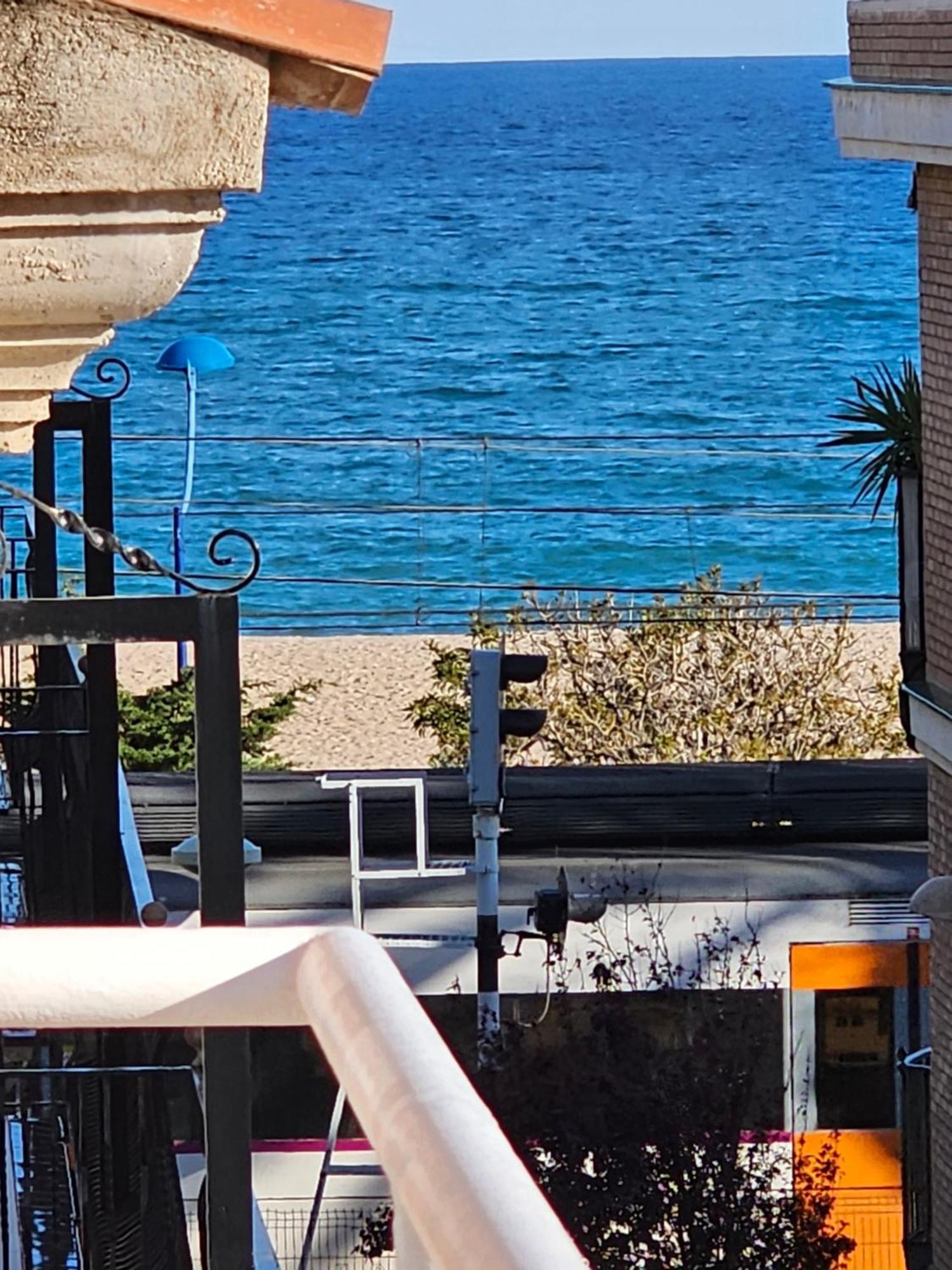 Hotel Blue Spot Malgrat de Mar Exterior photo